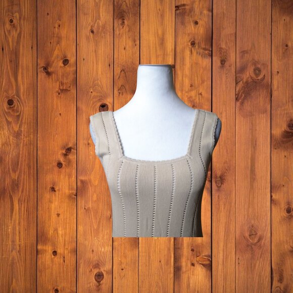 Women's Large Beige Knit Tank Top Square Neck Scallop Accent Classic Neutral - Picture 2 of 5